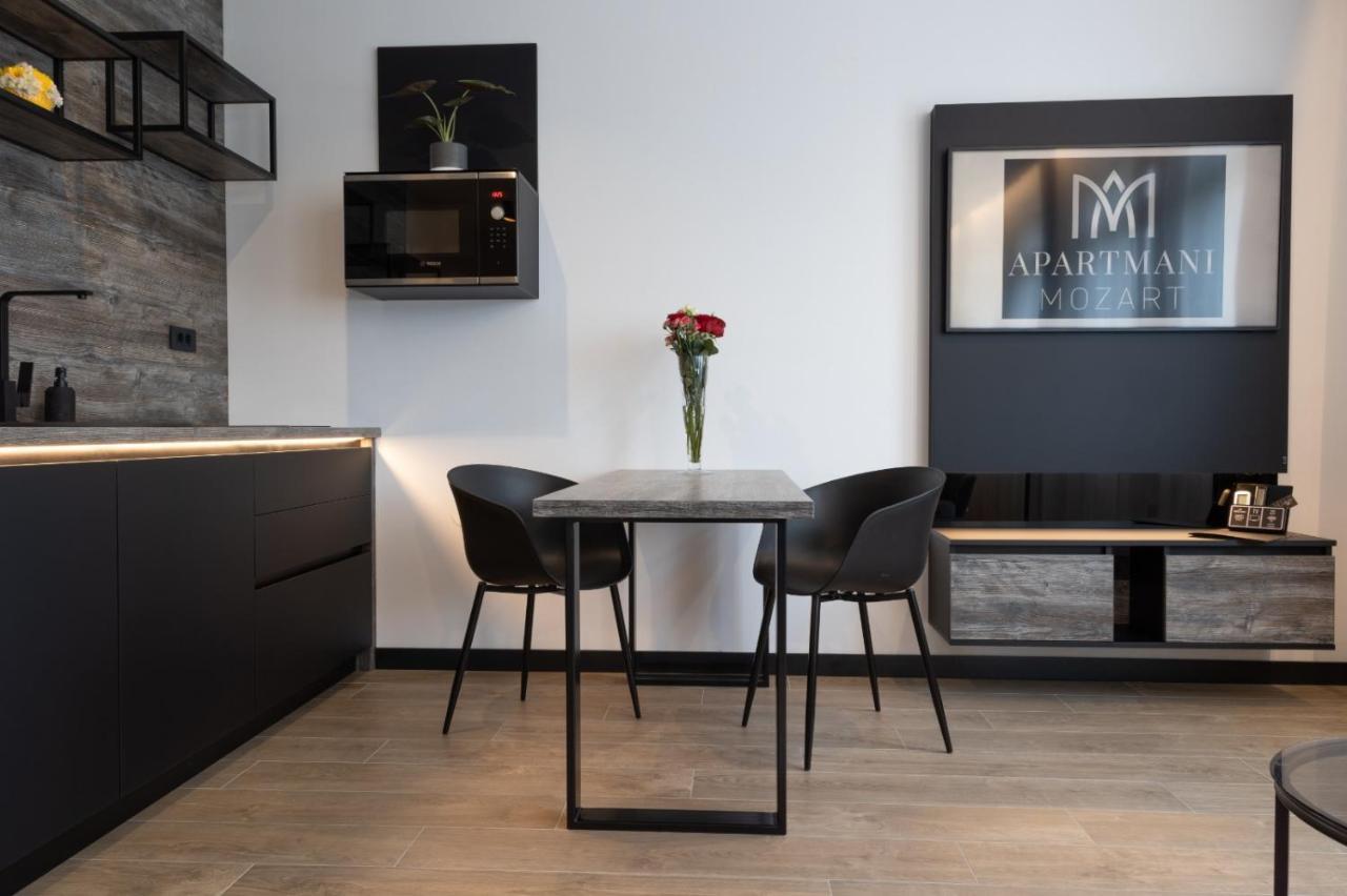 Apartmani Mozart-Centar Virovitica Buitenkant foto