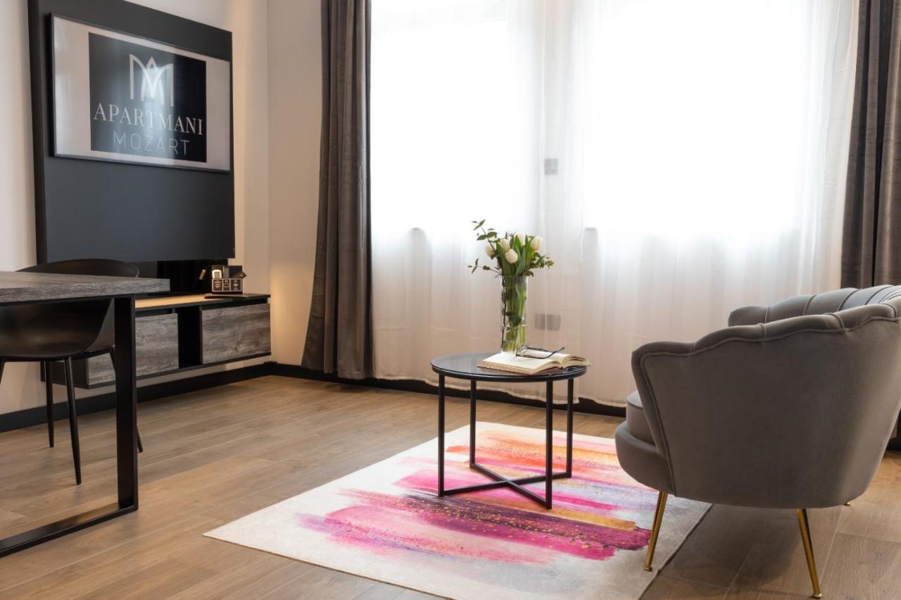 Apartmani Mozart-Centar Virovitica Buitenkant foto