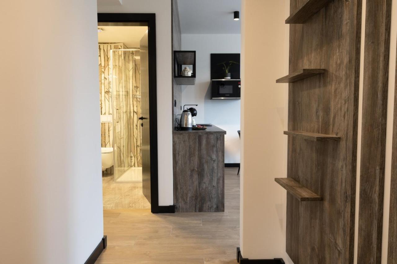 Apartmani Mozart-Centar Virovitica Buitenkant foto