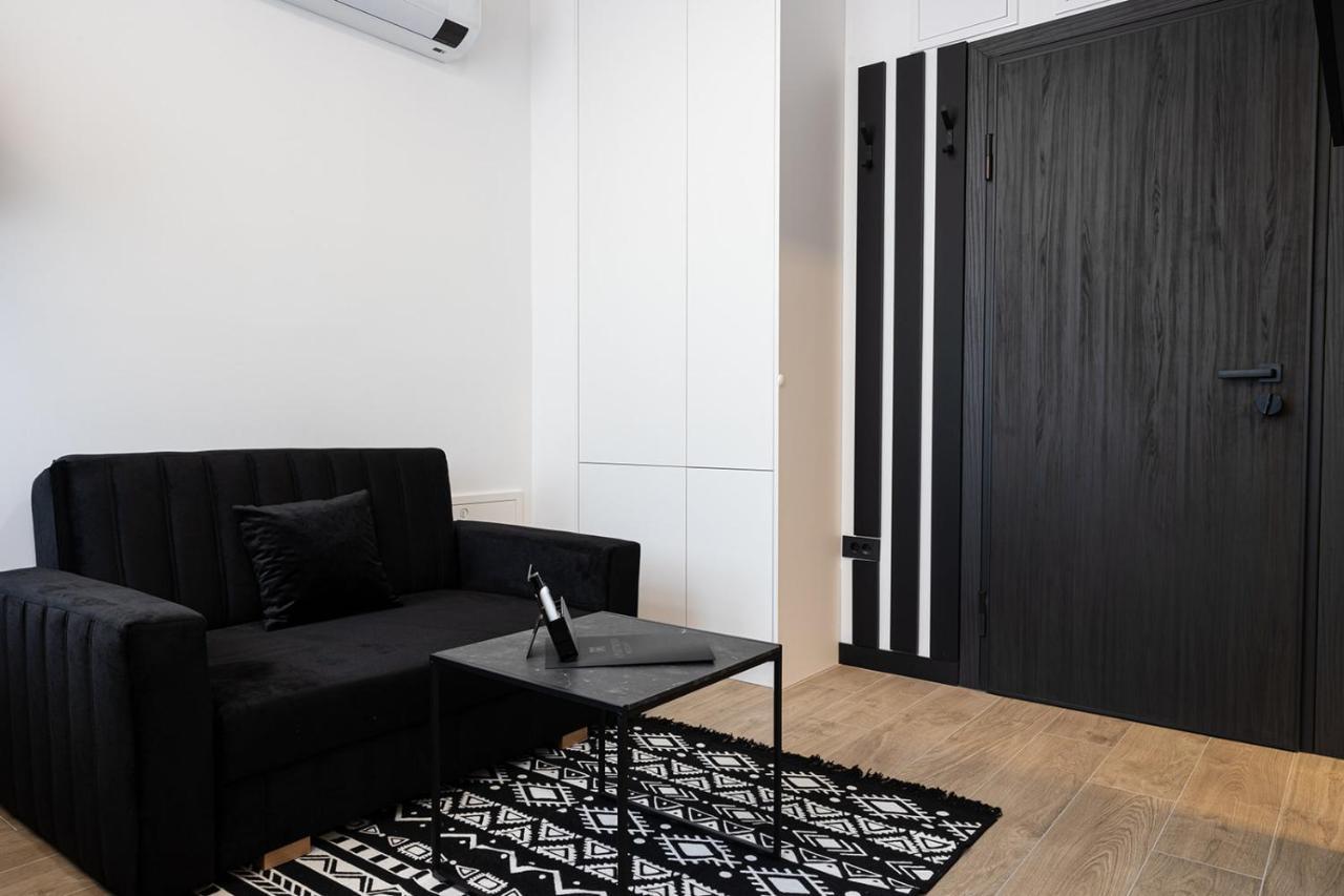 Apartmani Mozart-Centar Virovitica Buitenkant foto