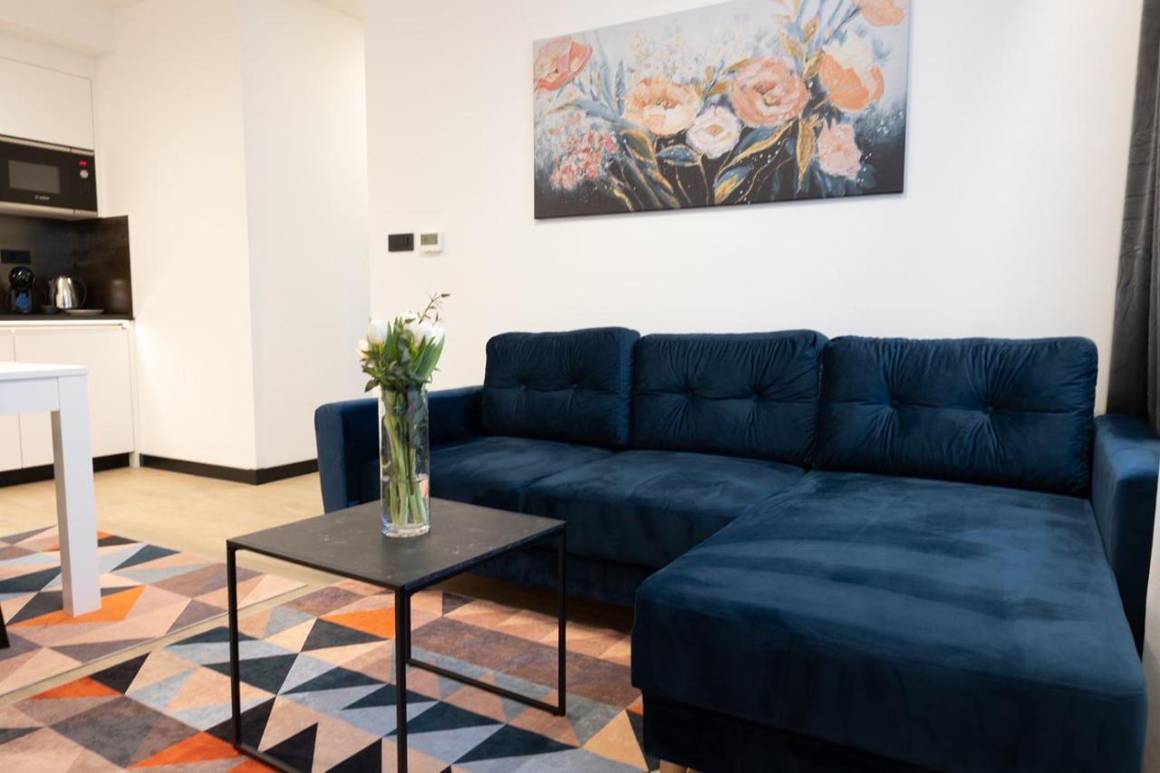 Apartmani Mozart-Centar Virovitica Buitenkant foto